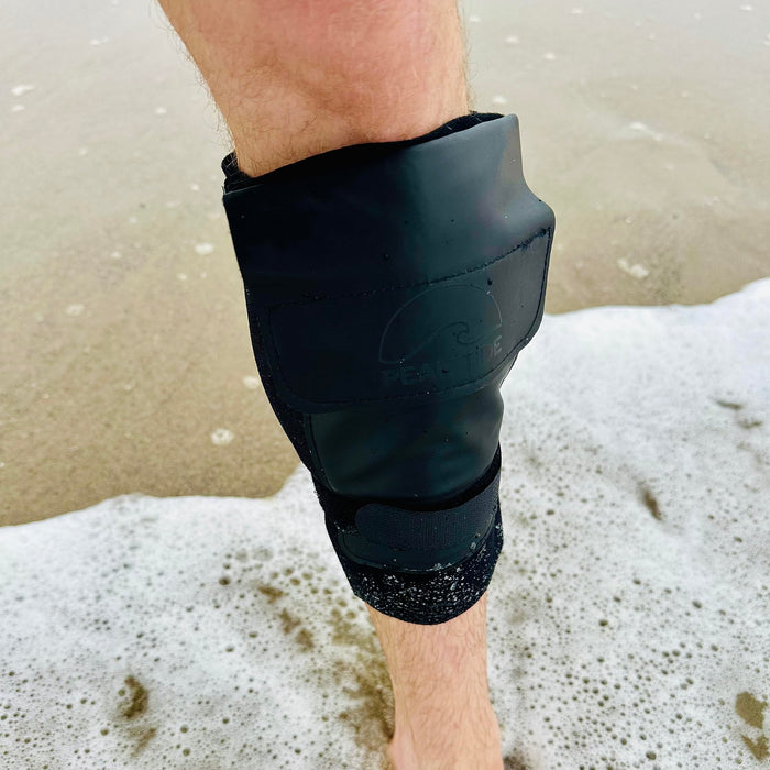 Peak Tide Protective Water Proof Surf Pouch - Triple Lock Bag (Black)