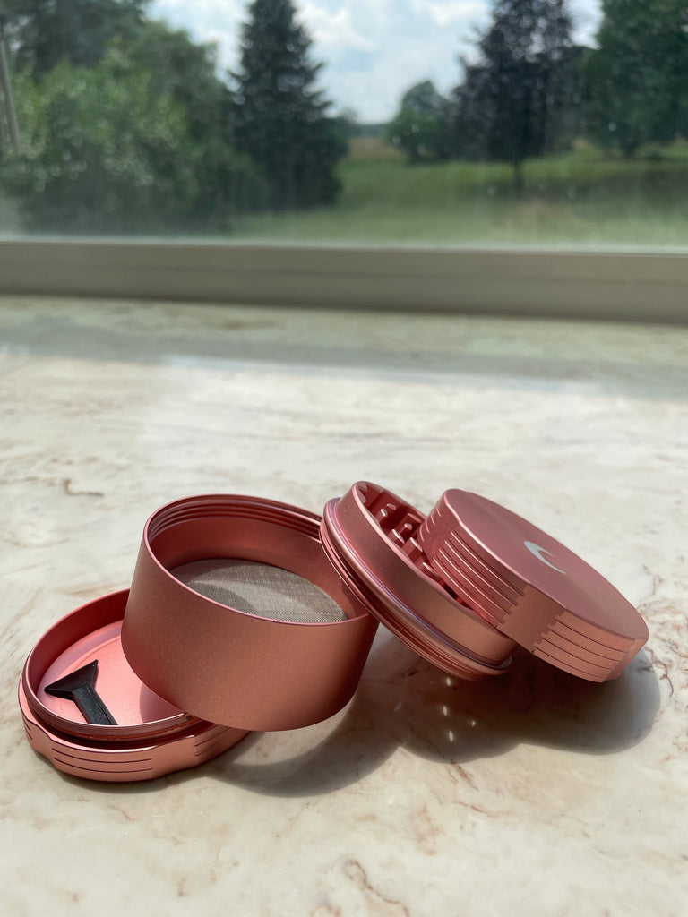 4 compartment grinder aluminum