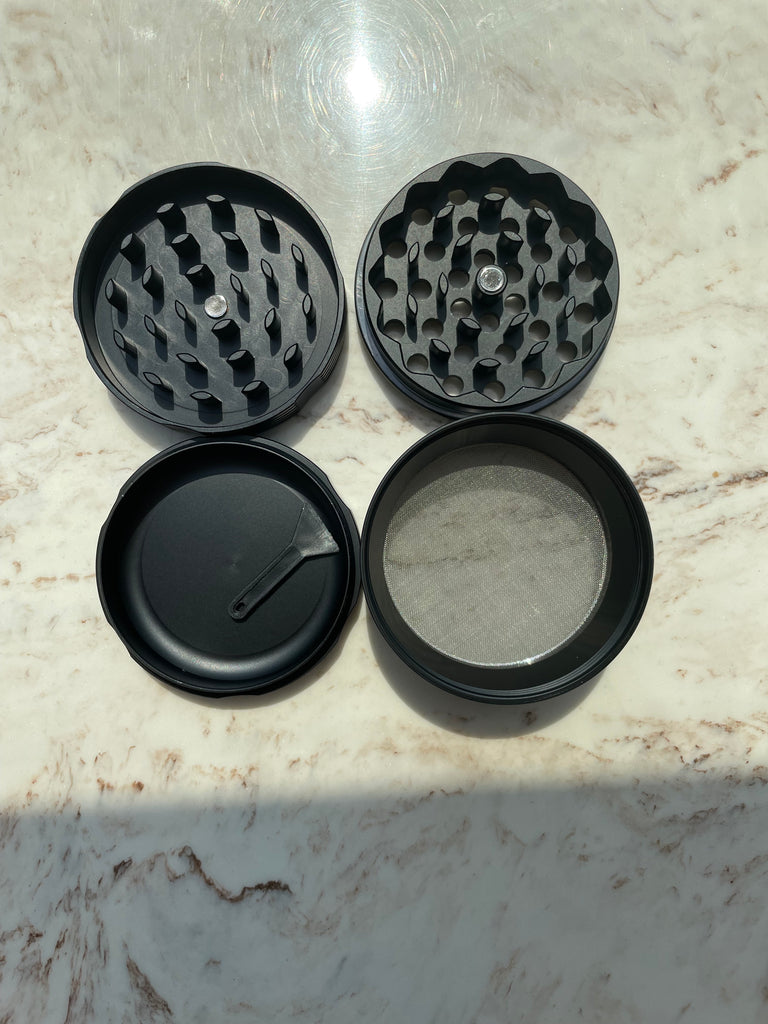 4 compartment grinder