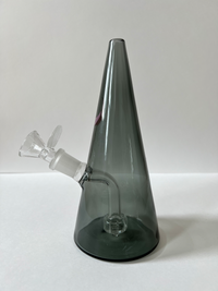 Triangle Bong - Elegant Small Travel Bong