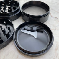 Brando Moon Shiny Metallic Grinder