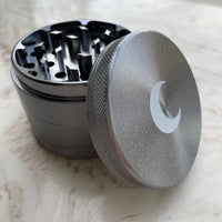 Brando Moon Shiny Metallic Grinder