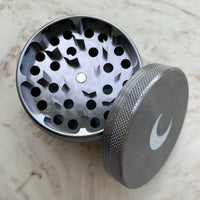 Brando Moon Shiny Metallic Grinder
