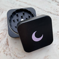 Pocket Square Grinder