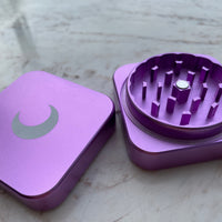 Pocket Square Grinder