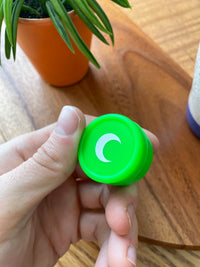 Brando Moon Silicone Wax Case Green 5pcs - Round Wax Silicone Containers Non-stick Oil Jars - Multi-Use Storage Jars 5ml