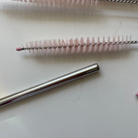 Straw cleaner pink