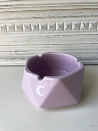 Large Round Ceramic Ashtray - Ornament for Home, Office, Indoor Decor - 4x4x2.5 inch