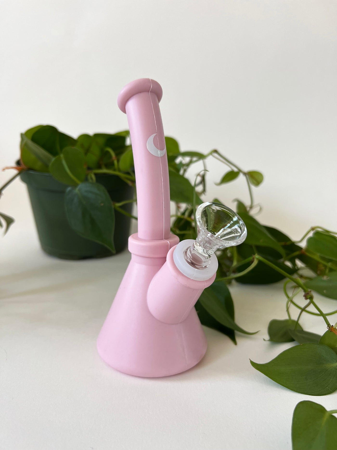 Brando Moon Silicone Vase Bong